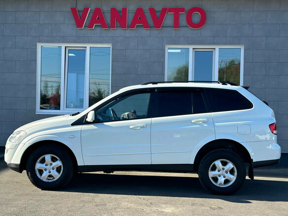 2012 SsangYong Kyron I Рестайлинг, белый, 870000 рублей - вид 8