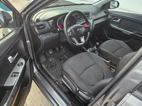 2015 Kia Rio III, серый, 499000 рублей - вид 9