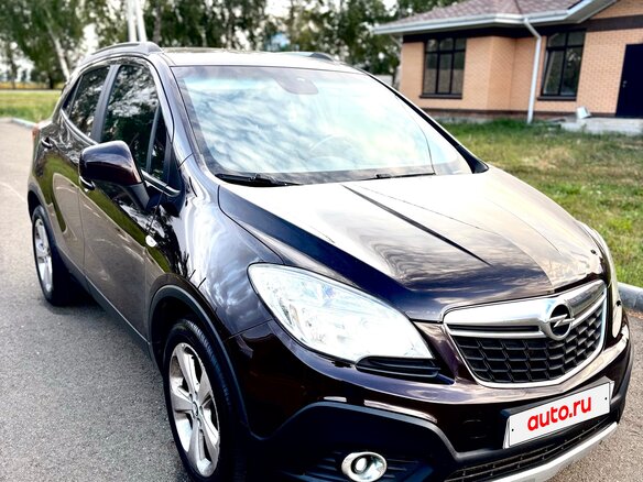 2014 Opel Mokka I, коричневый, 970000 рублей - вид 3