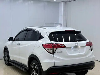 2022 Honda Vezel I Рестайлинг, белый, 1450555 рублей, вид 5
