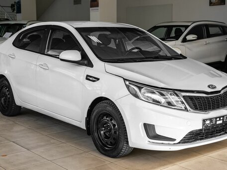2014 Kia Rio III, белый, 850000 рублей, вид 1