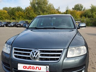 2005 Volkswagen Touareg I, серый, 900000 рублей, вид 1