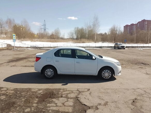2015 Renault Logan II, белый, 650000 рублей - вид 6