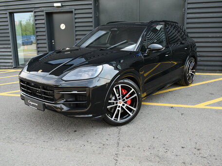 2026 Porsche Cayenne GTS III Рестайлинг, чёрный, 25490000 рублей, вид 1