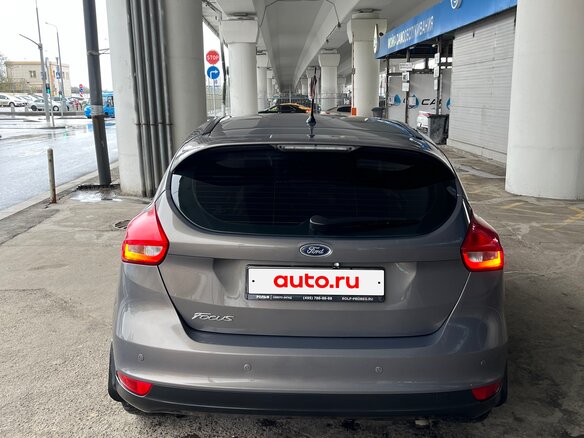 2016 Ford Focus III Рестайлинг, серый, 910000 рублей - вид 3