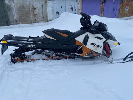 2011 BRP Ski-Doo Summit 800, белый, 650000 рублей, вид 2