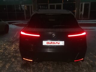 2022 BMW iX xDrive50 I (I20), чёрный, 9000000 рублей, вид 3