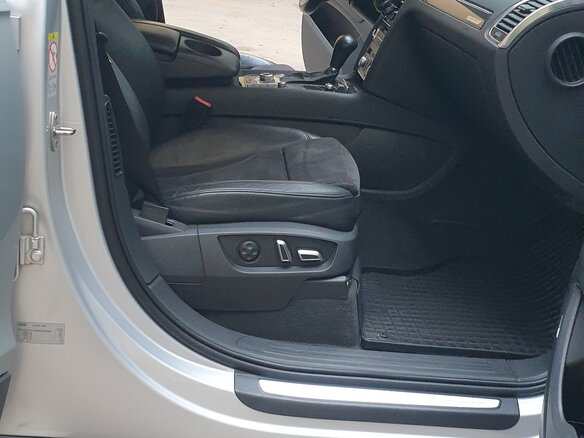 2011 Audi Q7 I (4L) Рестайлинг, серебристый, 2400000 рублей - вид 28