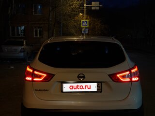 2014 Nissan Qashqai II, белый, 1399900 рублей, вид 4