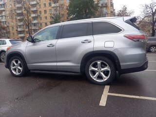 2015 Toyota Highlander III (XU50), серый, 3000000 рублей, вид 3