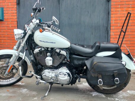 2004 Harley-Davidson Sportster 1200, белый, 500000 рублей, вид 1