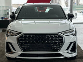 2025 Audi Q3 45 TFSI II (F3), белый, 5050000 рублей, вид 2