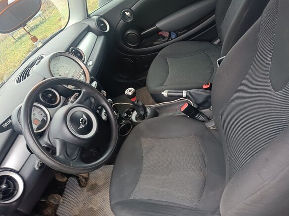 2008 Mini Hatch Cooper D II (R56), чёрный, 950000 рублей - вид 7