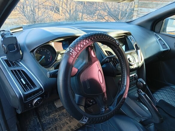 2011 Ford Focus III, серебристый, 760000 рублей - вид 4