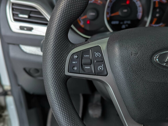 2018 Lada (ВАЗ) Vesta SW Cross I, белый, 999000 рублей - вид 23