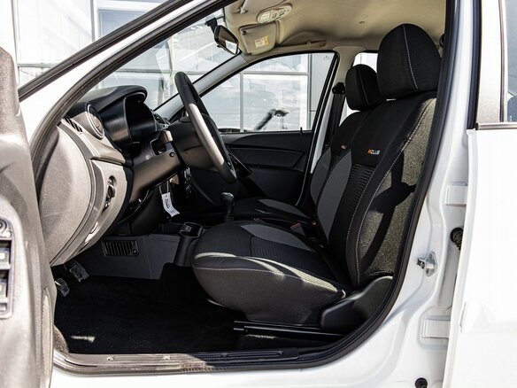 2026 Lada (ВАЗ) Granta I Рестайлинг, белый, 1310000 рублей - вид 9