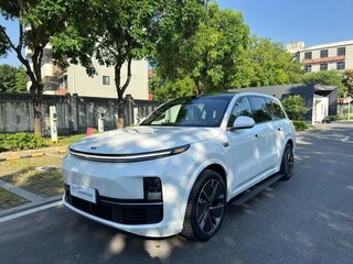2025 Li Auto (Lixiang) L9 52.3 kWh I Рестайлинг, белый, 11743700 рублей, вид 1