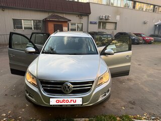 2010 Volkswagen Tiguan I, серебристый, 1700000 рублей, вид 1