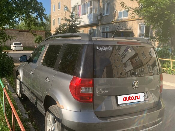 2014 Skoda Yeti I Рестайлинг, серый, 850000 рублей - вид 5
