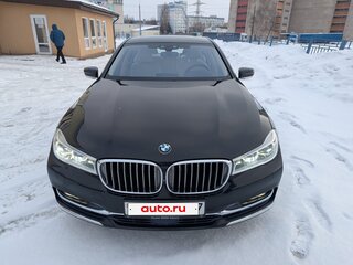 2016 BMW 7 серии 740d xDrive VI (G11/G12), чёрный, 3900000 рублей, вид 3