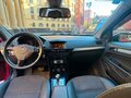 2008 Opel Astra H Рестайлинг, красный, 400000 рублей - вид 9