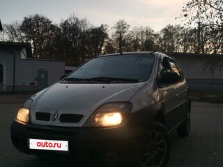 2000 Renault Scenic RX4 I Рестайлинг, серебристый, 380000 рублей, вид 1