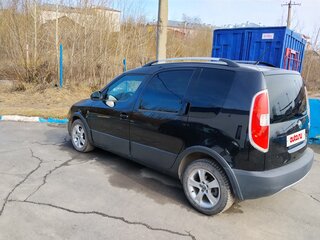 2012 Skoda Roomster Scout I Рестайлинг, чёрный, 700000 рублей, вид 3