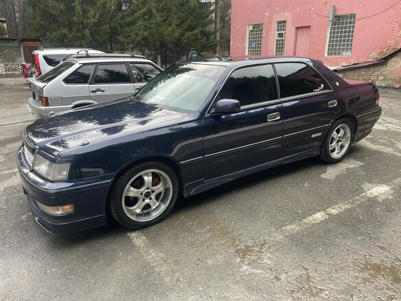 1997 Toyota Crown X (S150), синий, 800000 рублей - вид 12