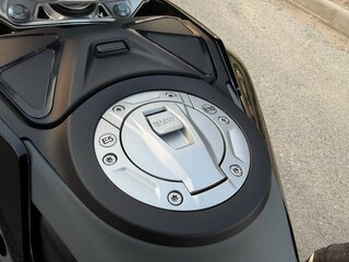 2023 BMW R 1300 GS, чёрный, 2000000 рублей, вид 2
