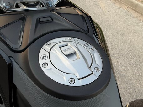 2023 BMW R 1300 GS, чёрный, 2000000 рублей, вид 2