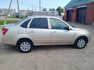 2013 Lada (ВАЗ) Granta I, бежевый, 385000 рублей, вид 4