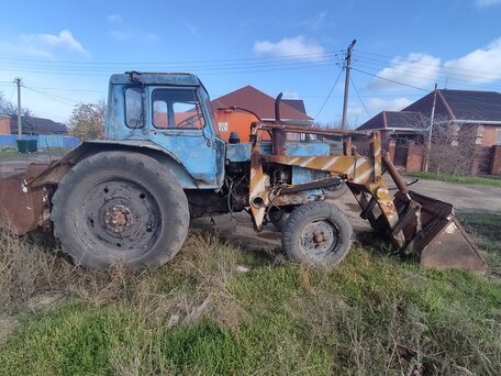 1992 МТЗ (BELARUS) 80, голубой, 300000 рублей, вид 1