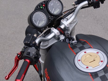 2005 Ducati Monster 400, серый, 329000 рублей, вид 4