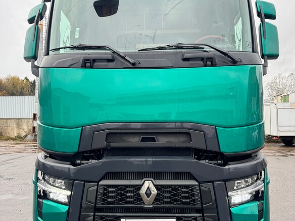 2023 Renault T-Series, зелёный, 14900000 рублей - вид 2