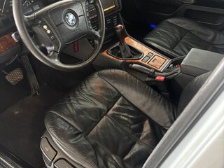 1998 BMW 5 серии 523i IV (E39), серебристый, 1000000 рублей, вид 5