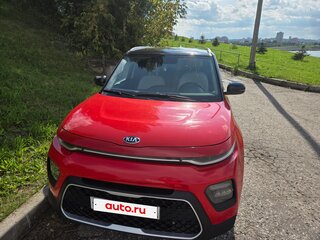 2019 Kia Soul III, красный, 1825000 рублей, вид 2