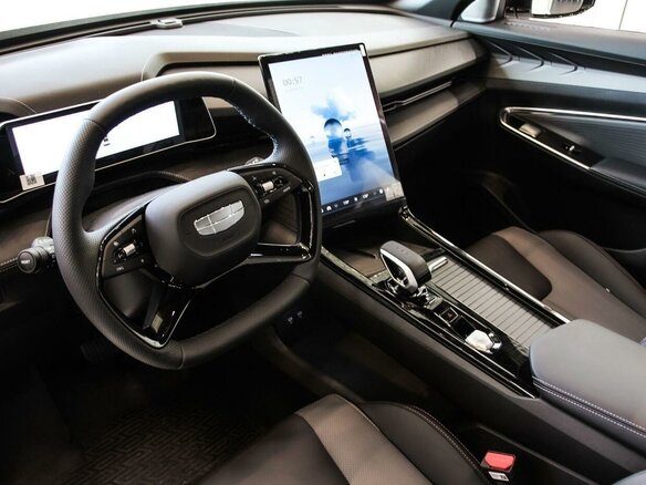 2025 Geely Cityray, белый, 3344990 рублей - вид 24