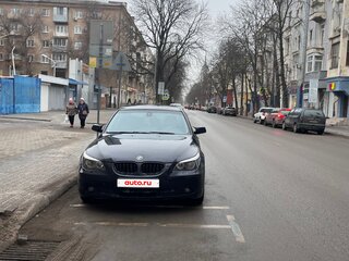 2004 BMW 5 серии 520i V (E60/E61), синий, 1500000 рублей, вид 4