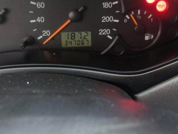 2002 Ford Focus I Рестайлинг, серебристый, 300000 рублей - вид 4