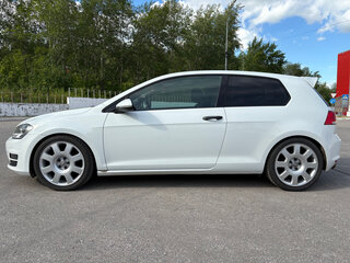 2014 Volkswagen Golf VII, белый, 1400000 рублей, вид 4