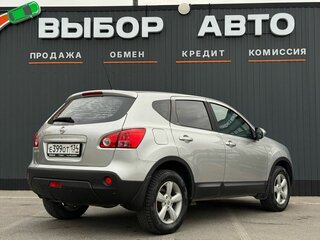 2007 Nissan Qashqai I, серебристый, 675000 рублей, вид 2