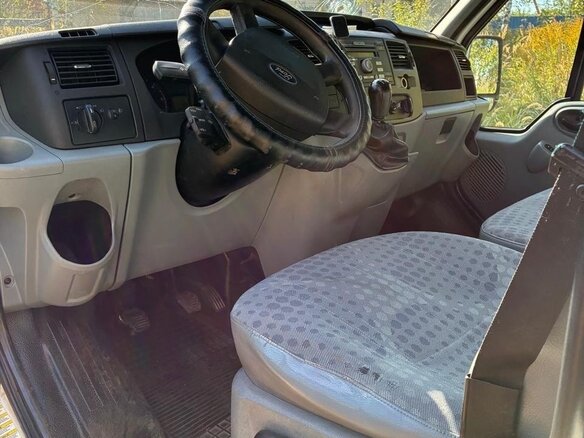 2010 Ford Transit, белый, 690000 рублей - вид 8