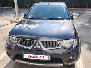 2013 Mitsubishi L200 IV, серый, 1800000 рублей, вид 1