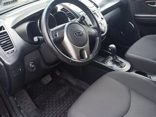 2010 Kia Soul I, чёрный, 800000 рублей, вид 5
