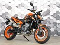 2023 KTM 890 Duke, чёрный, 899000 рублей