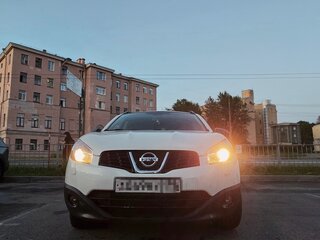 2013 Nissan Qashqai+2 I Рестайлинг, белый, 1300000 рублей, вид 2