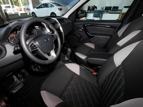 2026 Lada (ВАЗ) Largus Cross I Рестайлинг, коричневый, 2017000 рублей - вид 9