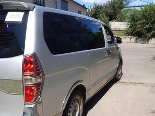 2009 Hyundai Grand Starex I, серебристый, 1200000 рублей, вид 4