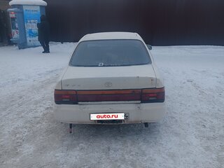 1993 Toyota Corolla VII (E100), белый, 120000 рублей, вид 2