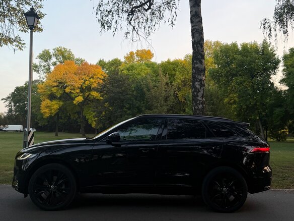 2024 Jaguar F-Pace I Рестайлинг, чёрный, 4000000 рублей - вид 6